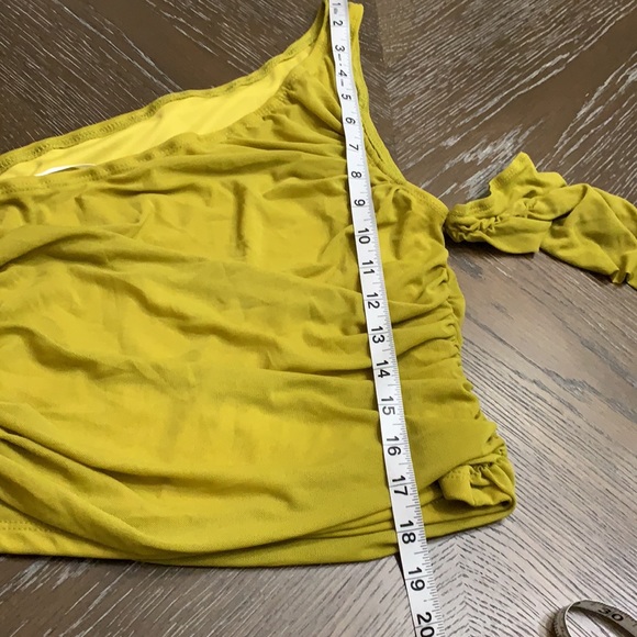 Shein Chartreuse/olive green ruched top Size L - Picture 16 of 17